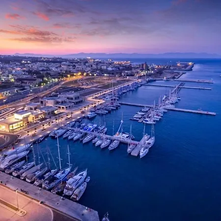 Casa Fiore - 2 Bed House 10 Mins Walk To Centre Hébergement de vacances Rhodes City