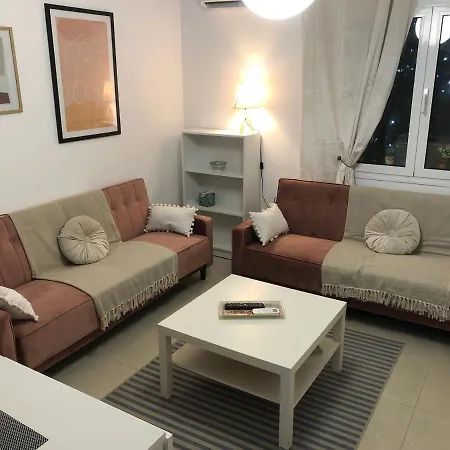 Casa Fiore - 2 Bed House 10 Mins Walk To Centre *